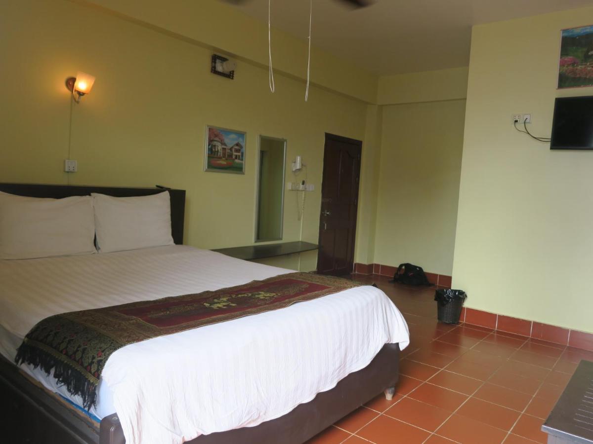 River Dolphin Hotel Kratyeh Kültér fotó