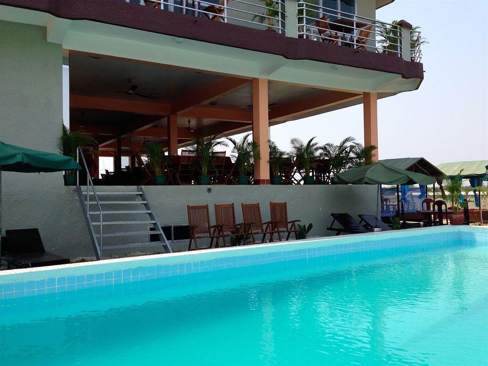 River Dolphin Hotel Kratyeh Kültér fotó